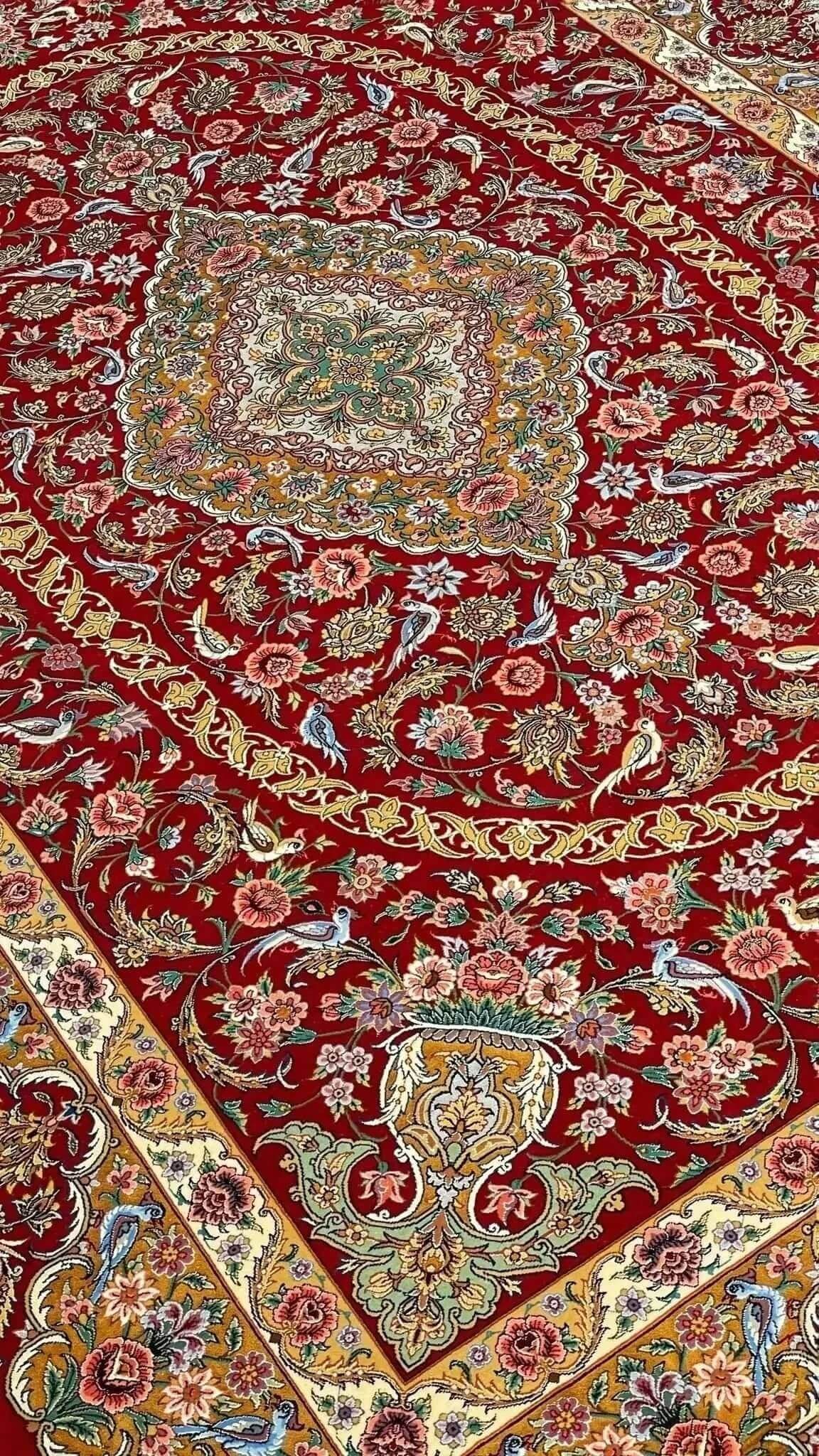 "Elegant Persian Isfahan rug, hand-knotted with silk warp and wool blend, 240 cm x 160 cm, designed by master weaver Akhtarian."